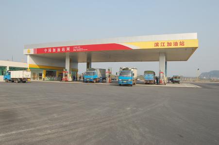 今年淘汰黃標(biāo)車(chē)600萬(wàn) 柴油升國(guó)四 今年淘汰黃標(biāo)車(chē)600萬(wàn) 柴油升國(guó)四