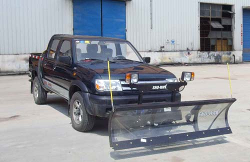 東風皮卡清雪車 東風皮卡清雪車