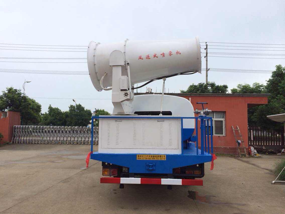 東風霧炮車機組 東風霧炮車機組