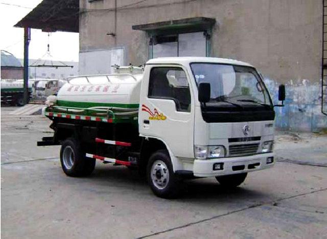 福瑞卡5方沼氣池吸污車(chē) 福瑞卡5方沼氣池吸污車(chē)