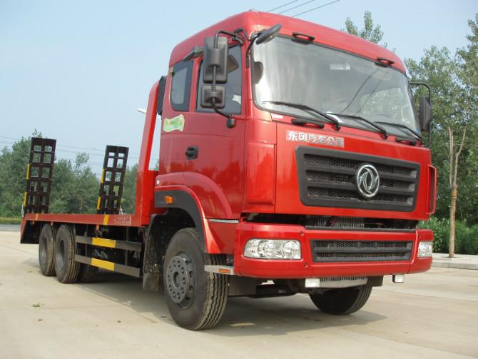 東風(fēng)特商平板運(yùn)輸車(chē) 東風(fēng)特商平板運(yùn)輸車(chē)
