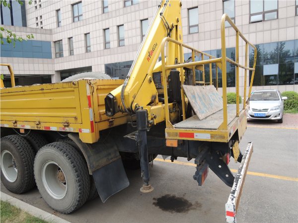 五十鈴三軸計(jì)量檢衡車ZFQ5240JJH 五十鈴三軸計(jì)量檢衡車ZFQ5240JJH