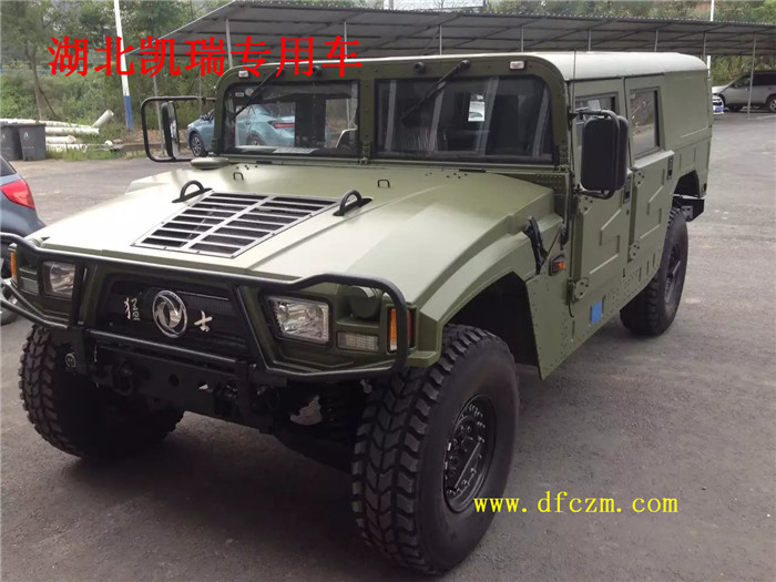 東風猛士越野車民用版引擎蓋 東風猛士越野車民用版引擎蓋