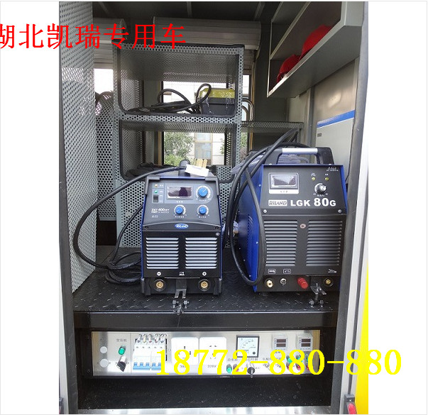 搶險車配備電焊機及等離子切割機 搶險車配備電焊機及等離子切割機