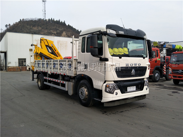 明光計(jì)量所計(jì)量檢衡車(右前) 明光計(jì)量所計(jì)量檢衡車(右前)