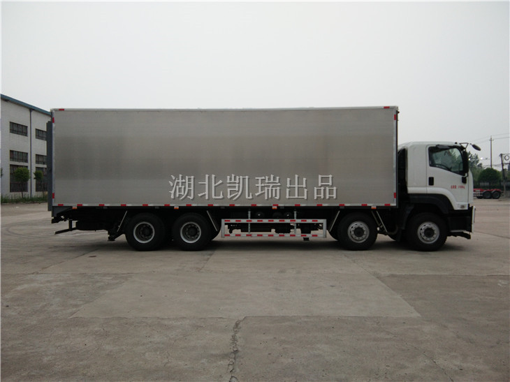 五十鈴四軸廂式計(jì)量檢衡車(chē)(右側(cè)) 五十鈴四軸廂式計(jì)量檢衡車(chē)(右側(cè))